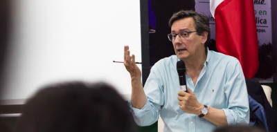 Diserta catedr&aacute;tico de la Universidad Aut&oacute;noma de Madrid conferencia magistral